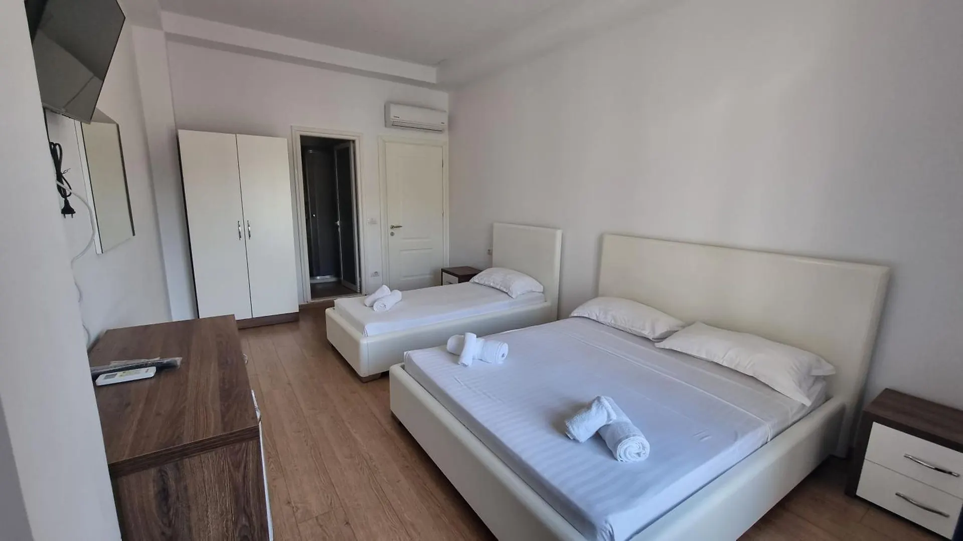 ***  Blue Amr Hotel Škalngur Albánia